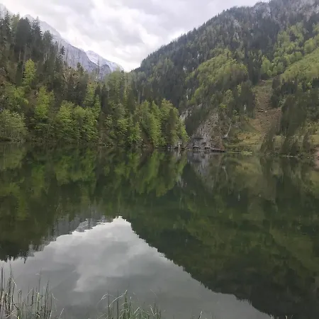 Weichselboden, Alte Schule