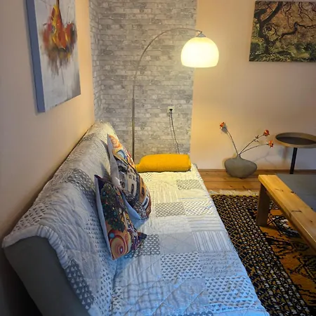 Weichselboden, Alte Schule *