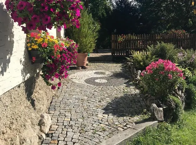 아파트 Weichselboden, Alte Schule