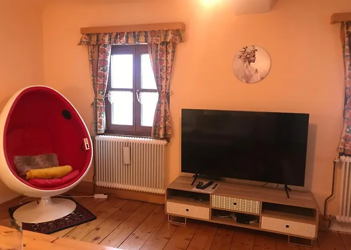 Weichselboden, Alte Schule